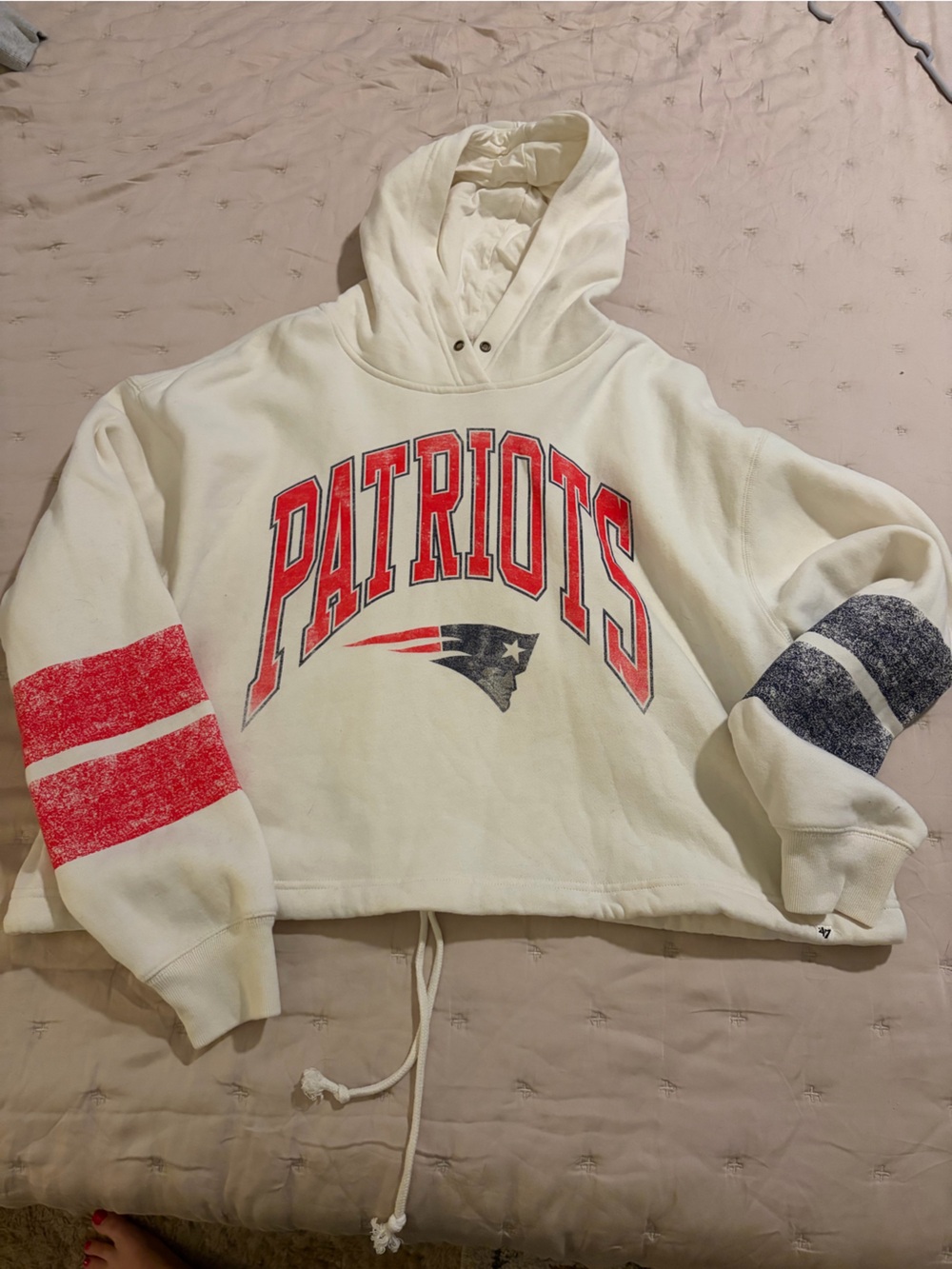 'Women's Cream Patriots Hoodie